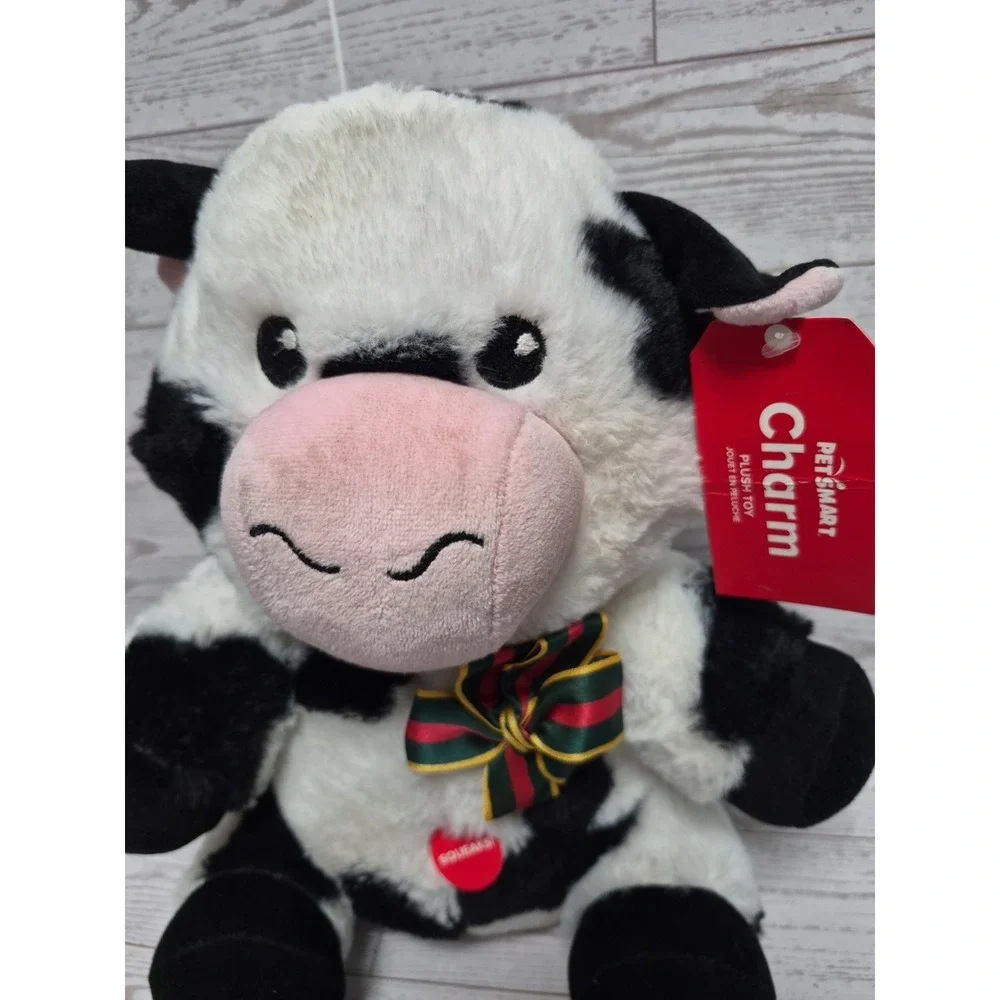 The Unbranded Brand charm cow